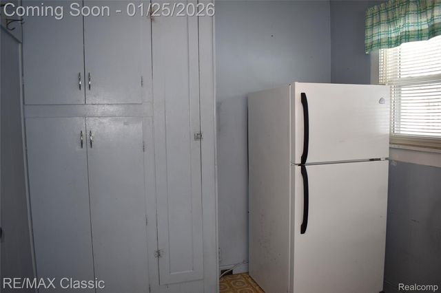 431 W Washington Street, Milford Village, MI 48381