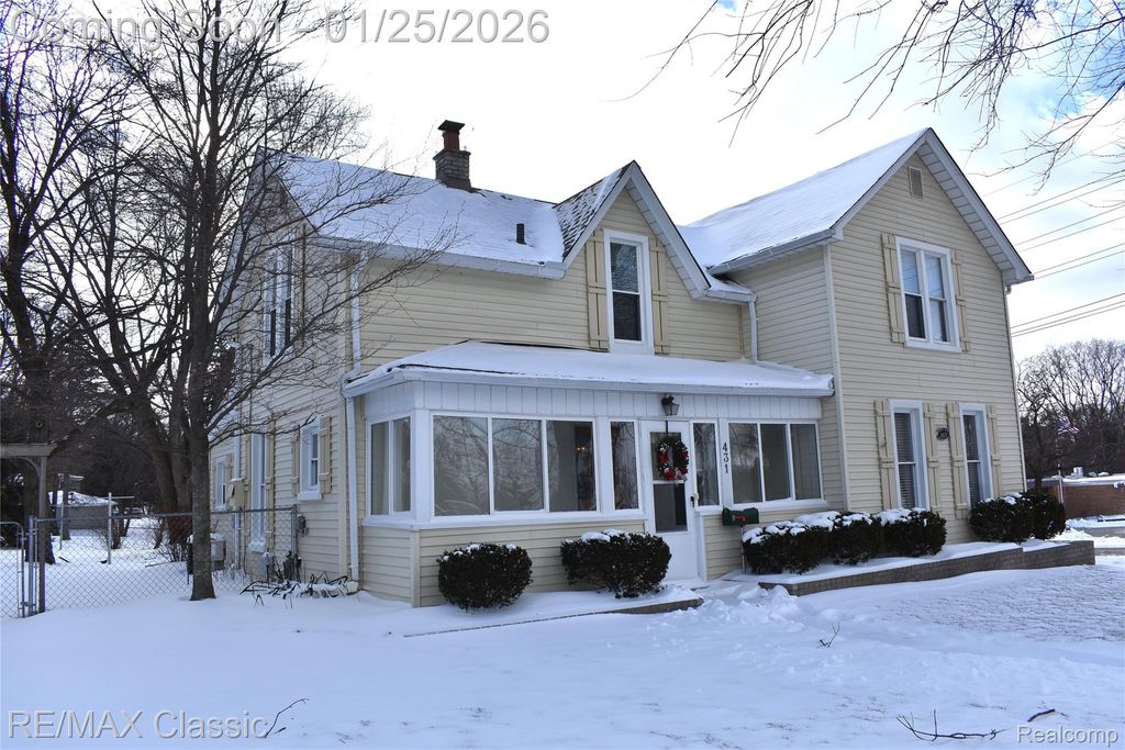 431 W Washington Street, Milford Village, MI 48381