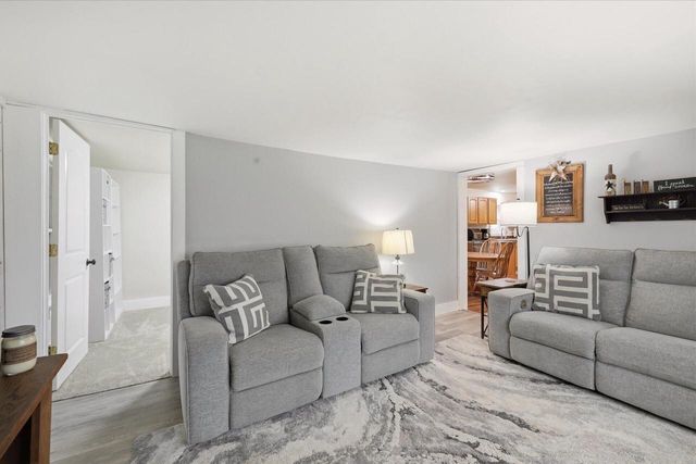 W6393 County Road A, Elkhorn, WI 53121