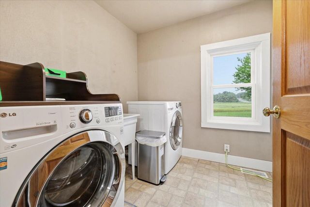 W6393 County Road A, Elkhorn, WI 53121