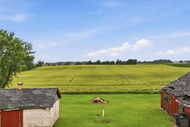 W6393 County Road A, Elkhorn, WI 53121