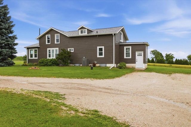 W6393 County Road A, Elkhorn, WI 53121
