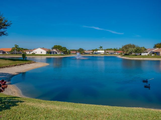 4004 Summer Chase Court, Lake Worth, FL 33467