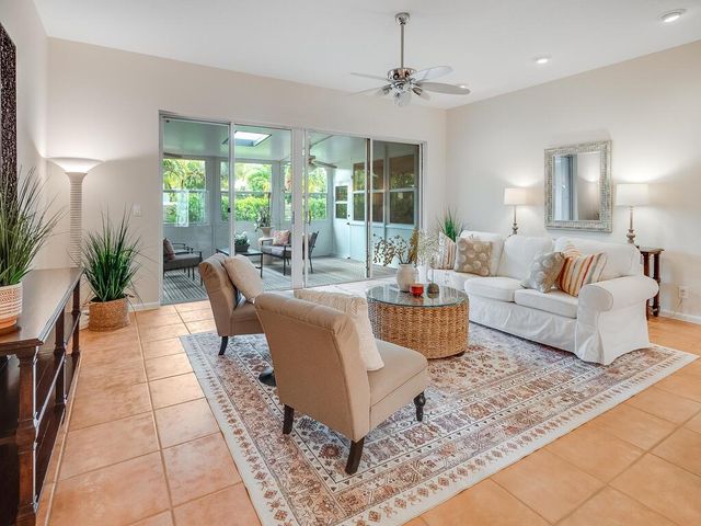 4004 Summer Chase Court, Lake Worth, FL 33467