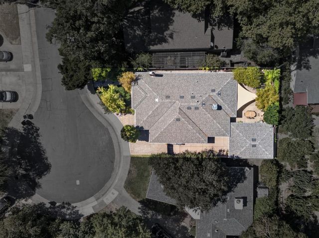 1031 9th Ave, Sacramento, CA 95818