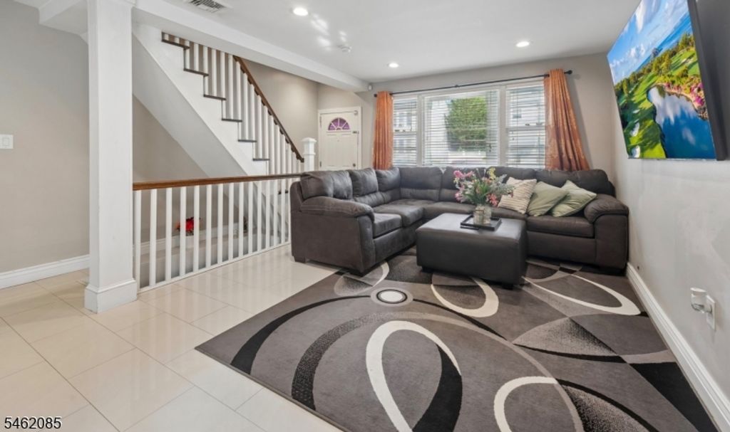 54 Henderson St, Paterson City, NJ 07501 — photo 3