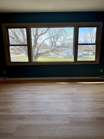 302 4th Avenue NE, Byron, MN 55920