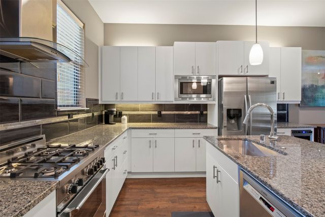 1717 Annex Avenue 602, Dallas, TX 75204
