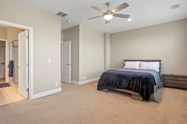 1717 Annex Avenue 602, Dallas, TX 75204