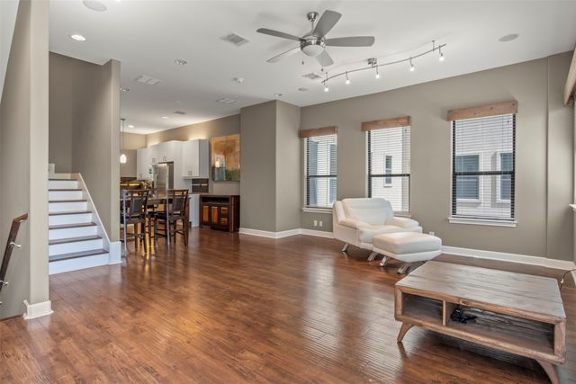 1717 Annex Avenue 602, Dallas, TX 75204