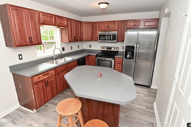 3848 Planewood Drive, Indianapolis, IN 46235