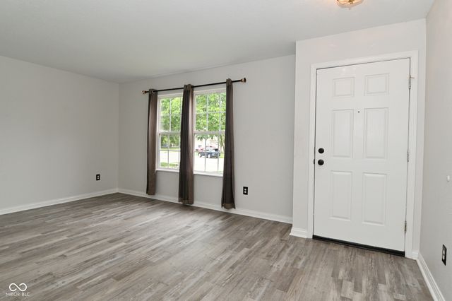 3848 Planewood Drive, Indianapolis, IN 46235