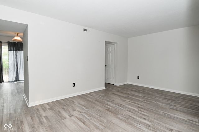 3848 Planewood Drive, Indianapolis, IN 46235