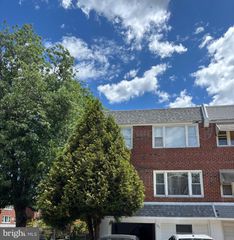 201 LOCKART TER, Philadelphia, PA 19116