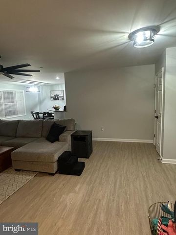 5 SEWARD RD, Ridgely, MD 21660