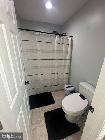 5 SEWARD RD, Ridgely, MD 21660