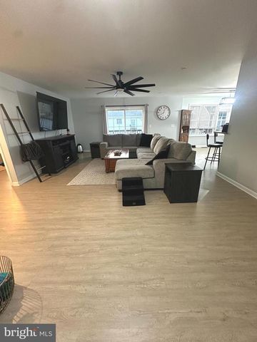 5 SEWARD RD, Ridgely, MD 21660