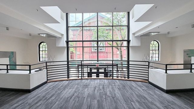 106 13th 323, Boston, MA 02129