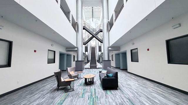 106 13th 323, Boston, MA 02129