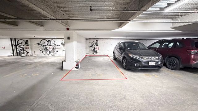 106 13th 323, Boston, MA 02129