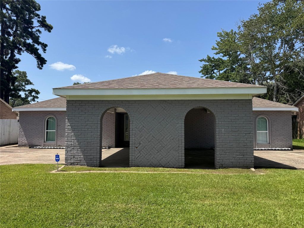 6703 Winfield Road, Houston, TX 77050