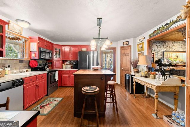 62 High Ridge, Cleveland, GA 30528
