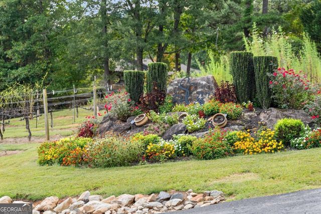 62 High Ridge, Cleveland, GA 30528