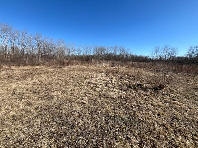 39155 N Dilleys Road, Wadsworth, IL 60083