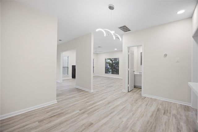 2668 Bering Drive 2668, Houston, TX 77057