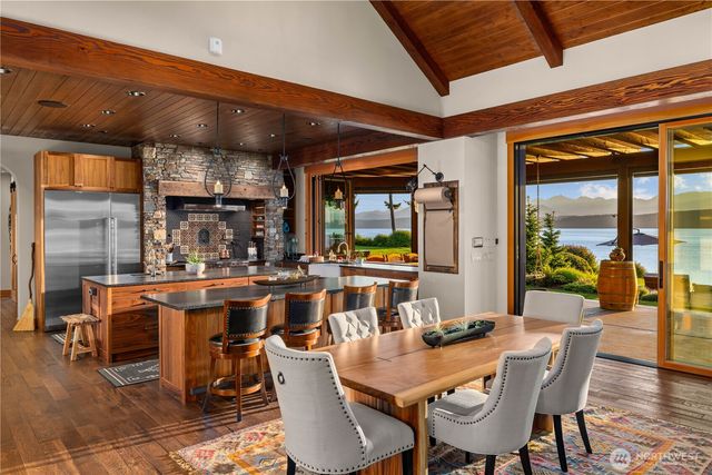 165 NE Kinman Road, Poulsbo, WA 98370