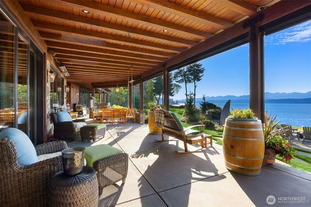 165 NE Kinman Road, Poulsbo, WA 98370