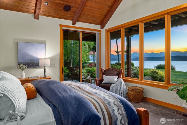 165 NE Kinman Road, Poulsbo, WA 98370