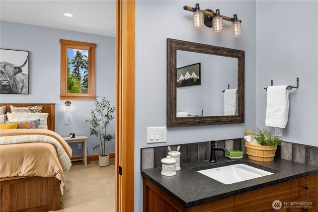 165 NE Kinman Road, Poulsbo, WA 98370