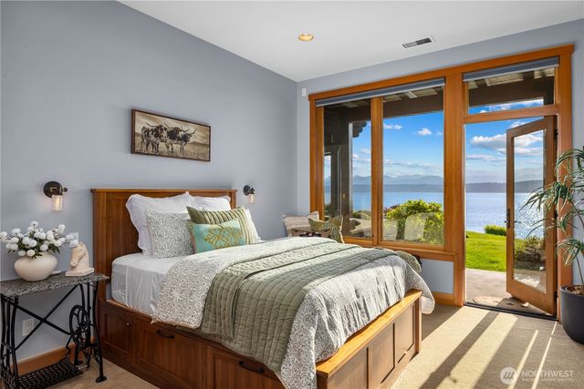 165 NE Kinman Road, Poulsbo, WA 98370