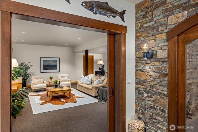 165 NE Kinman Road, Poulsbo, WA 98370