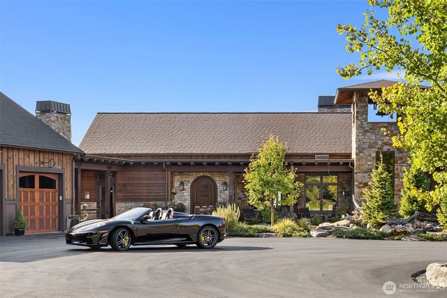 165 NE Kinman Road, Poulsbo, WA 98370