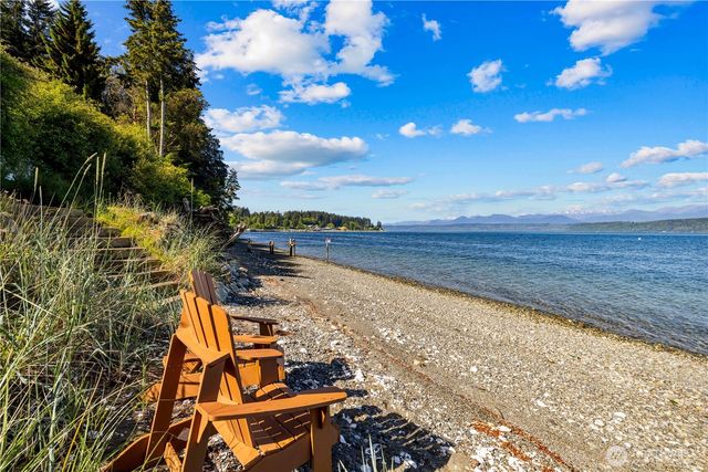 165 NE Kinman Road, Poulsbo, WA 98370