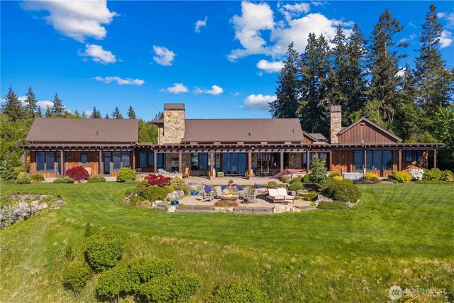 165 NE Kinman Road, Poulsbo, WA 98370