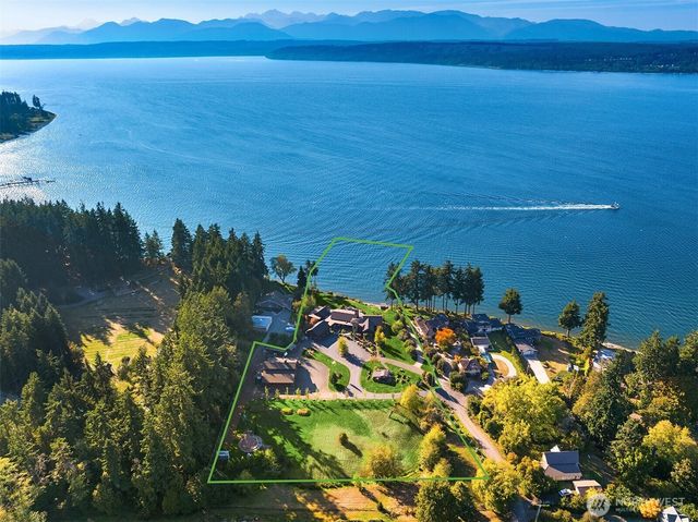 165 NE Kinman Road, Poulsbo, WA 98370