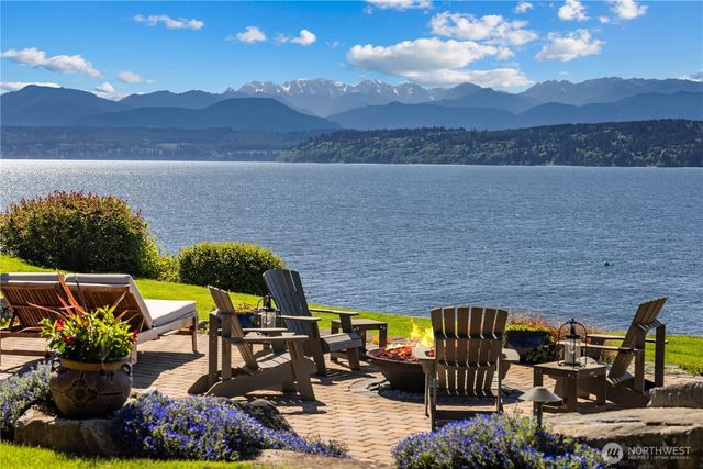 165 NE Kinman Road, Poulsbo, WA 98370