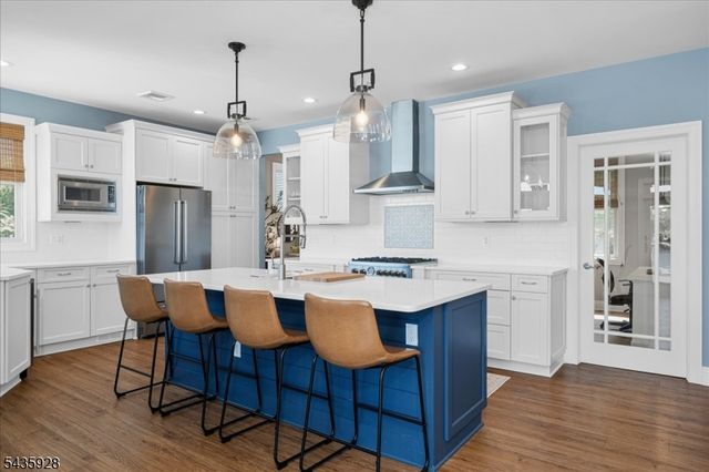 41 E Shore Rd, Denville Twp., NJ 07834