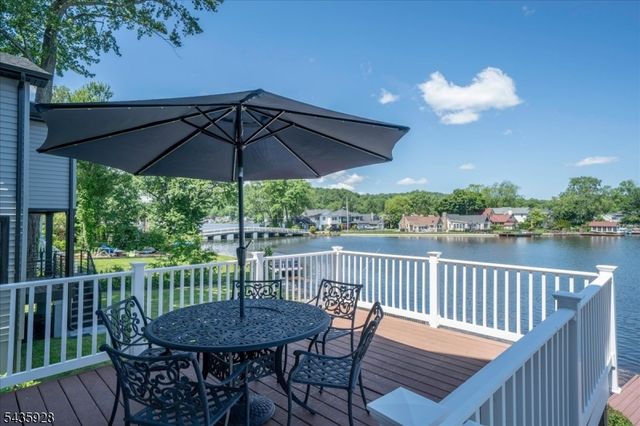 41 E Shore Rd, Denville Twp., NJ 07834