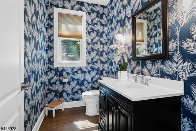 41 E Shore Rd, Denville Twp., NJ 07834