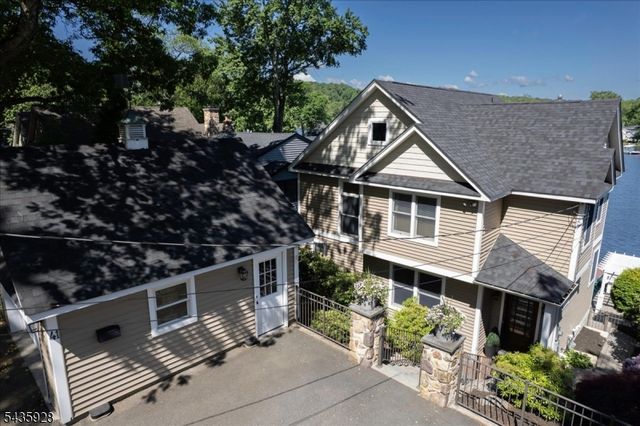 41 E Shore Rd, Denville Twp., NJ 07834