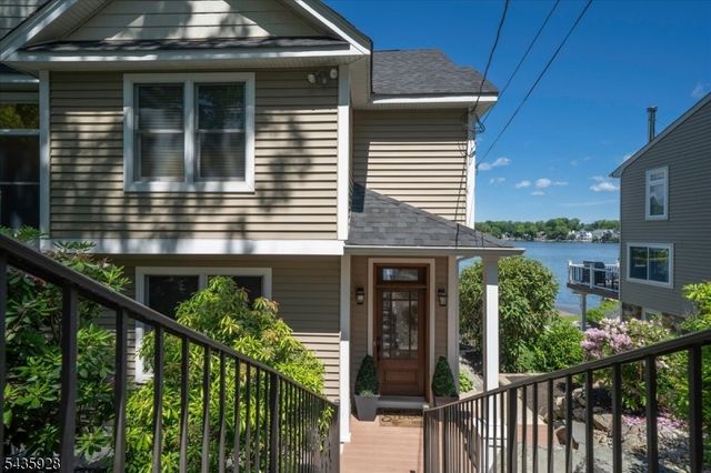 41 E Shore Rd, Denville Twp., NJ 07834