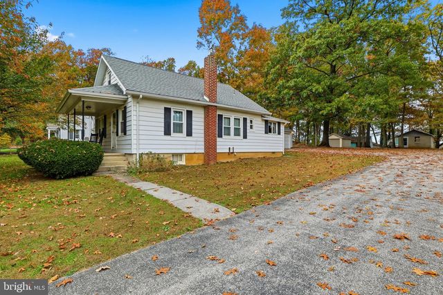 5566 BLUE HILL RD, Glenville, PA 17329