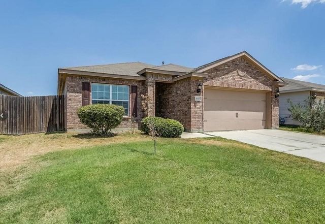 600 Noble Grove Lane, Fort Worth, TX 76140