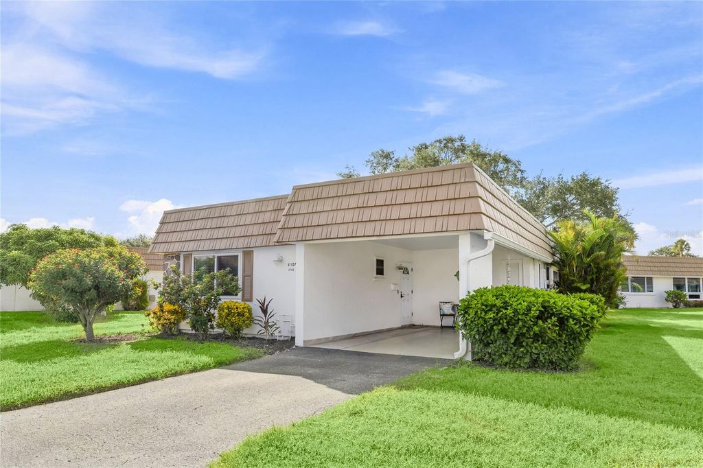 2740 RIVERBLUFF PARKWAY V107, Sarasota, FL 34231