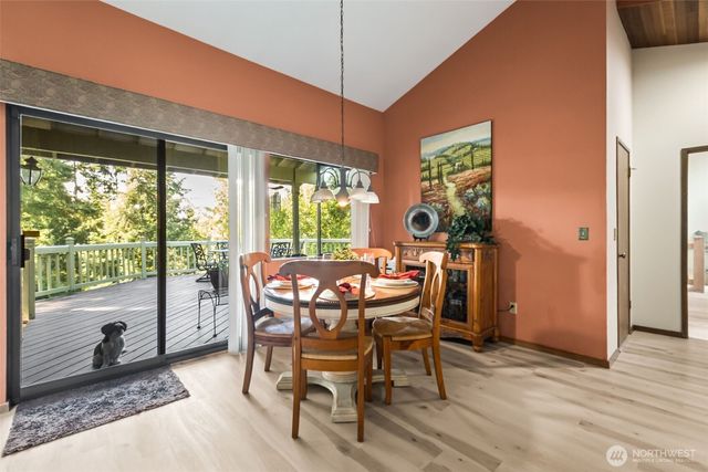 22505 241st Avenue SE, Maple Valley, WA 98038