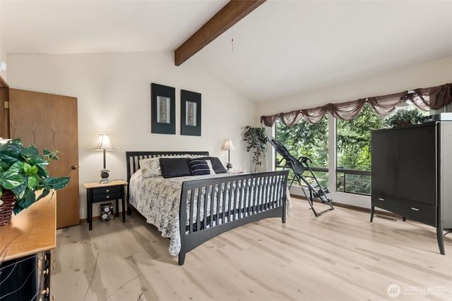 22505 241st Avenue SE, Maple Valley, WA 98038